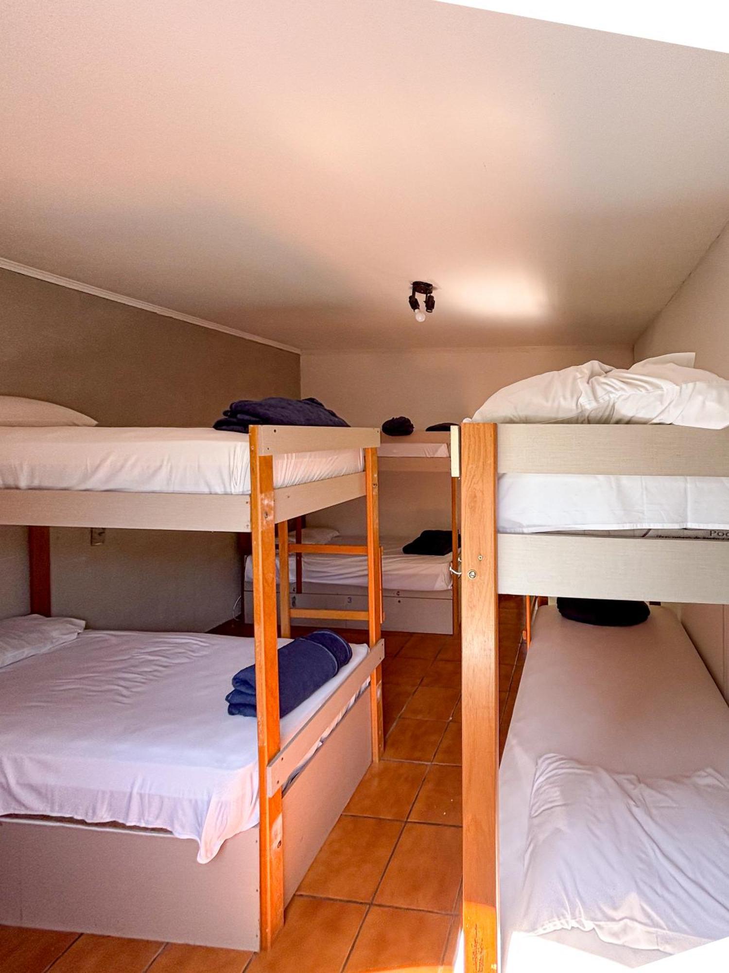 Flow Juquehy Hostal *